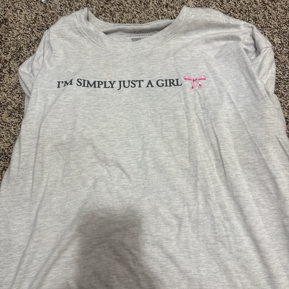 Gray graphic tee